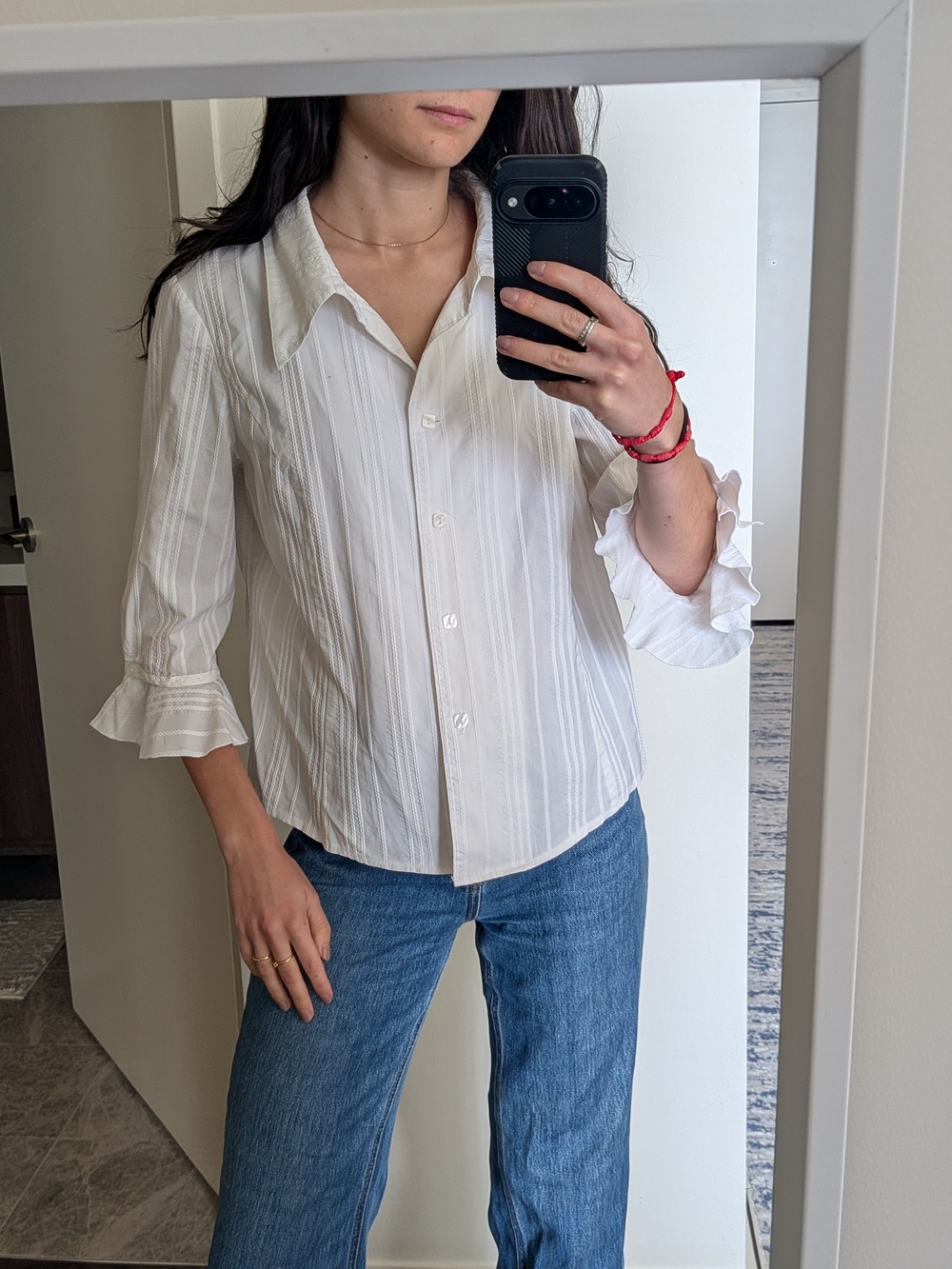 Vintage Classic White Ruffle-Sleeve Shirt